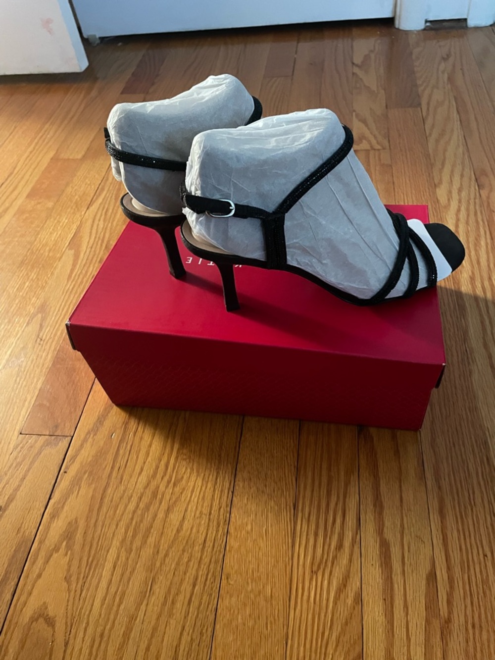 Kelly & Katie Izzel Sandal